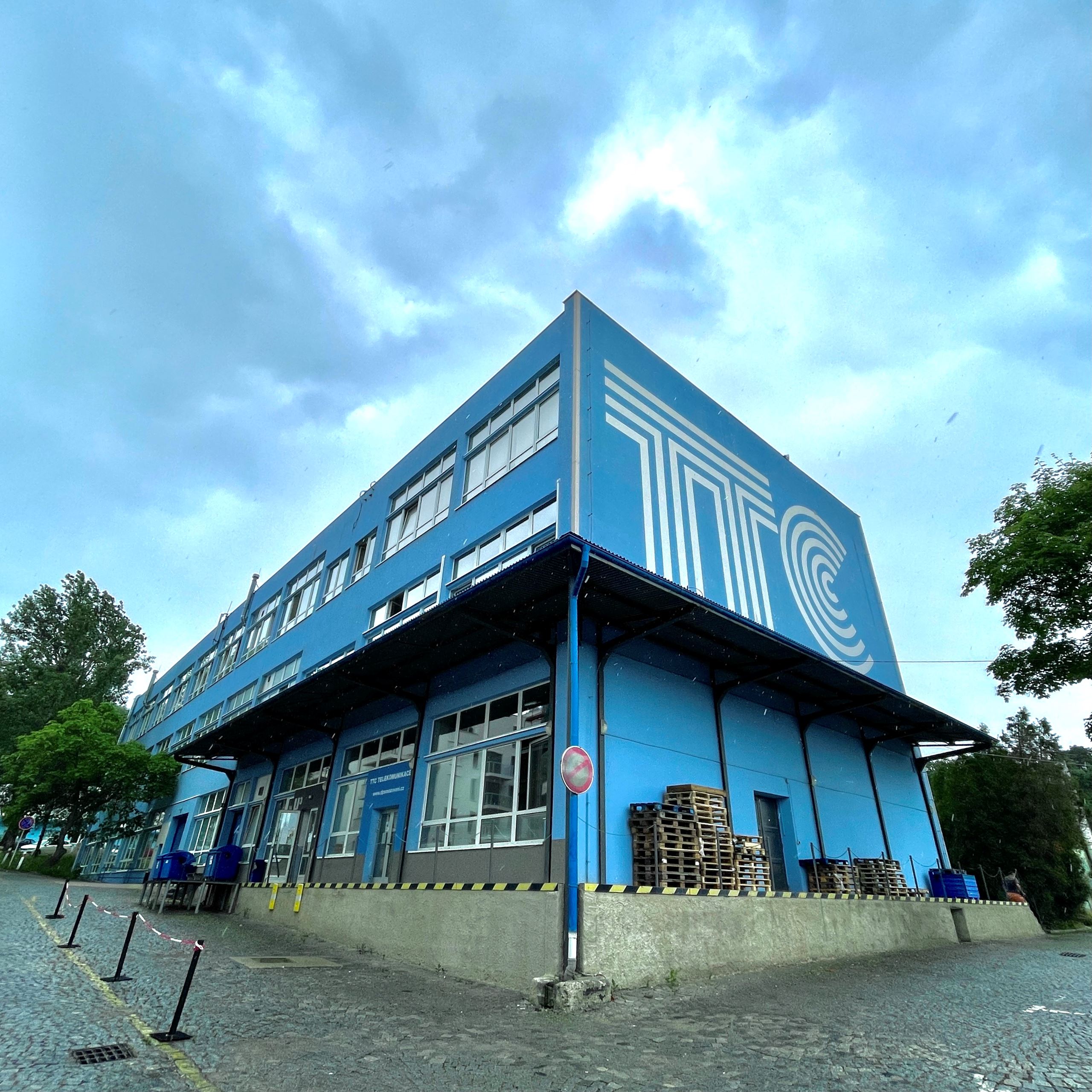 Radnici Prahy 5 pomůžeme dočasně řešit nedostatečné školní kapacity.